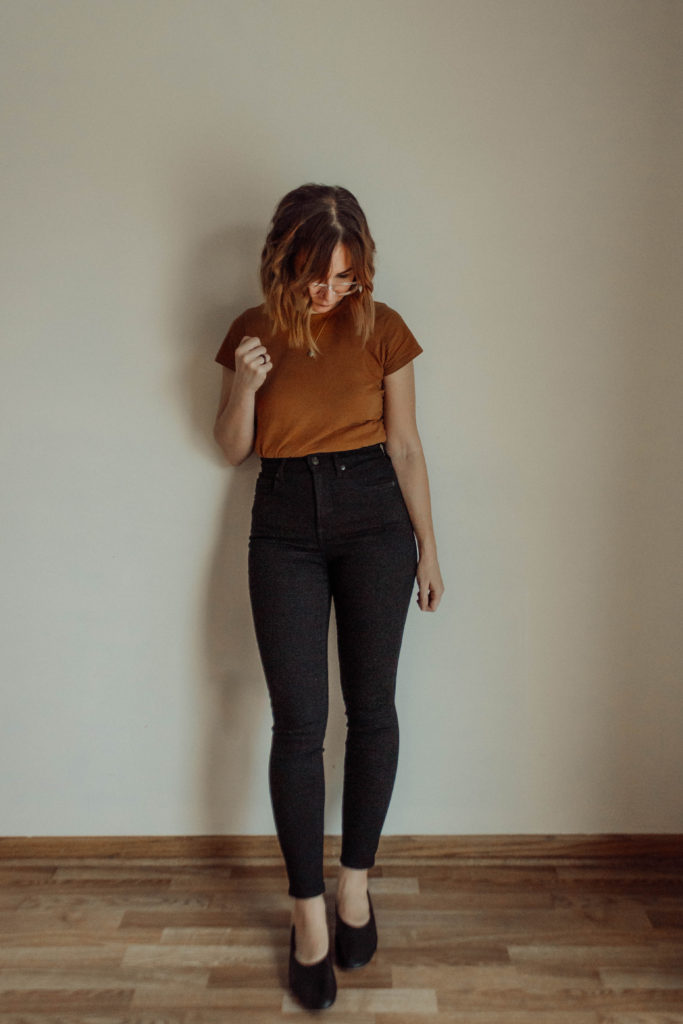 Everlane Denim Guide, Everlane Denim Review, The Best Skinny Jeans, Black Skinny Jeans, High Waisted Skinny Jeans