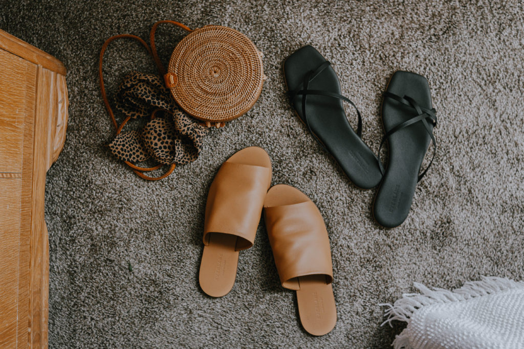 Everlane Sandal Comparison: the Day Sandal Vs. the Strappy Sandal