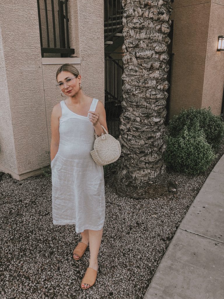 Minimal Phoenix, Arizona Travel Capsule: White Linen Dress