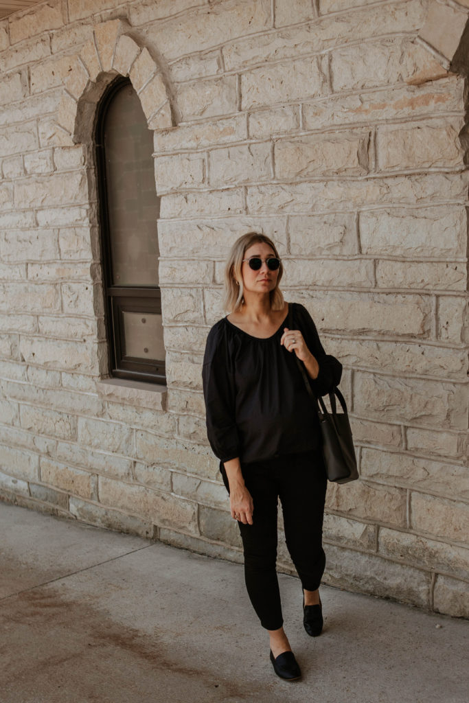 blonde bob, outfits that transition to fall, maternity style, black loafers, everlane review, everlane day loafer, everlane day tote mini, everlane air ruched blouse, all black summer outfit