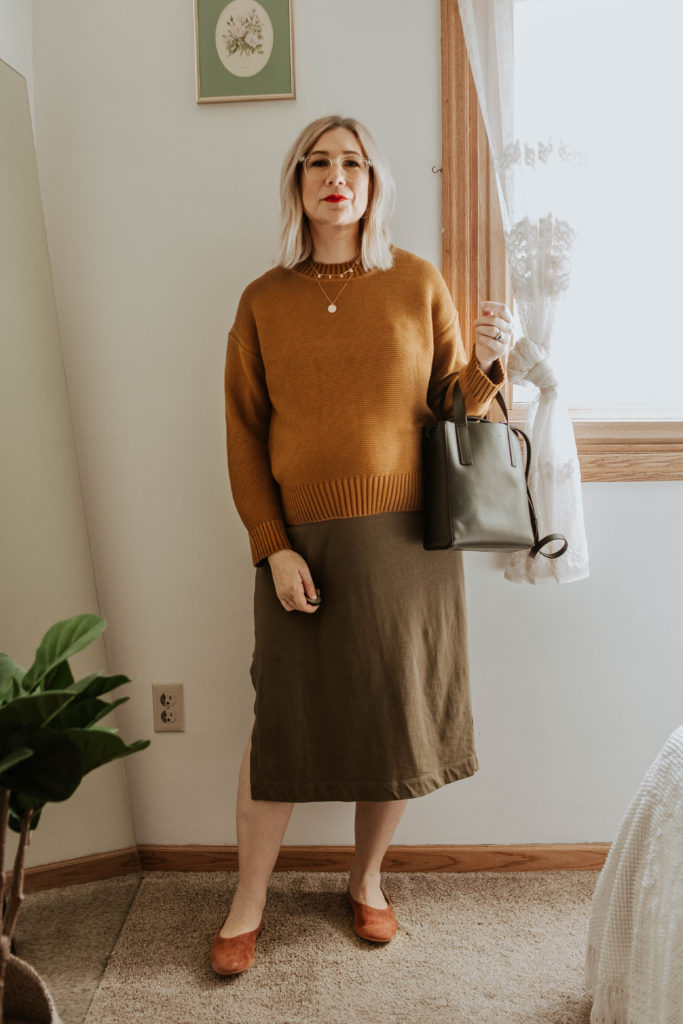 everlane link stitch crew neck sweater, everlane tee dress, everlane suede day flat, everlane mini day tote