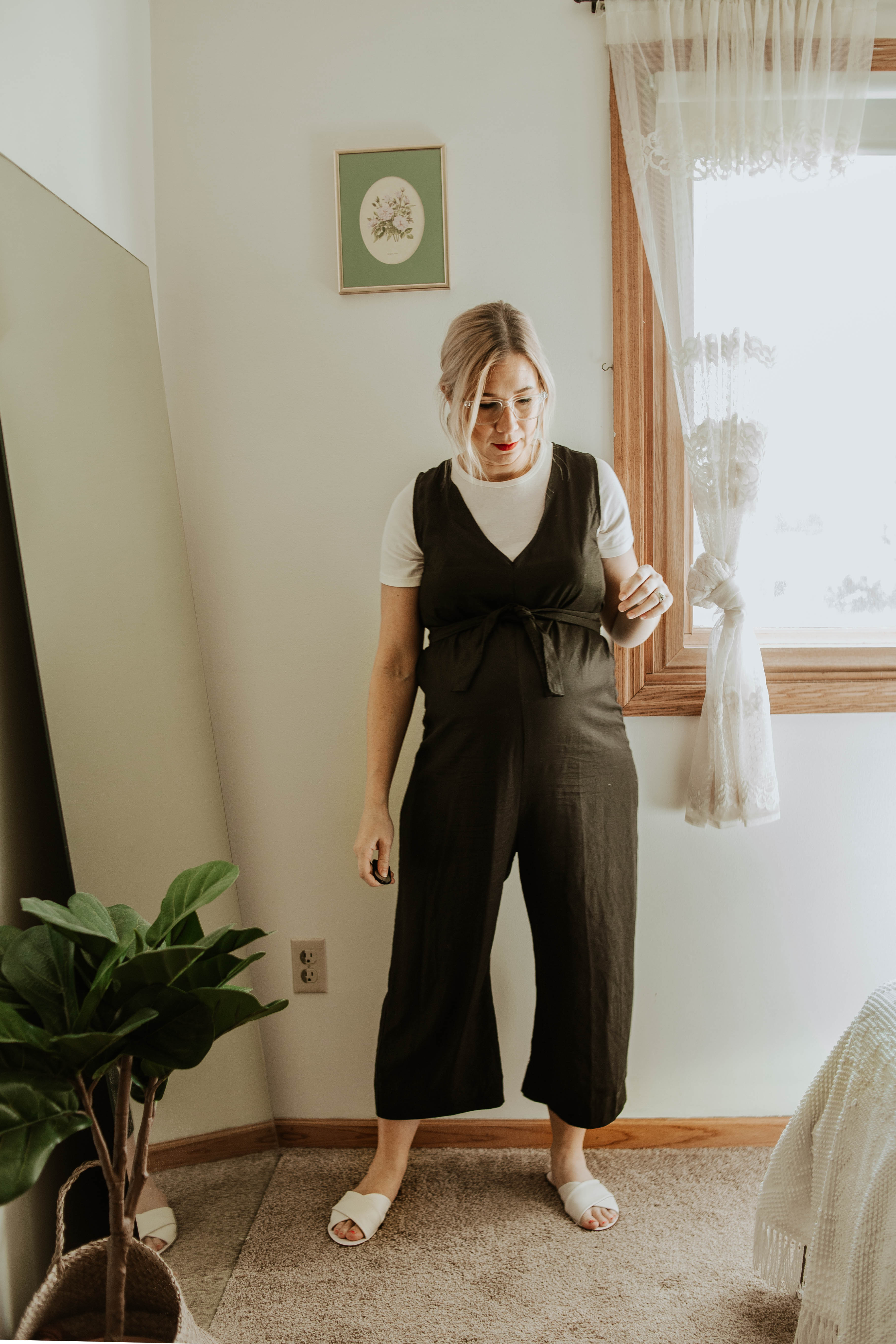 hackwith basics jumpsuit, everlane microrib tee, everlane day sandals