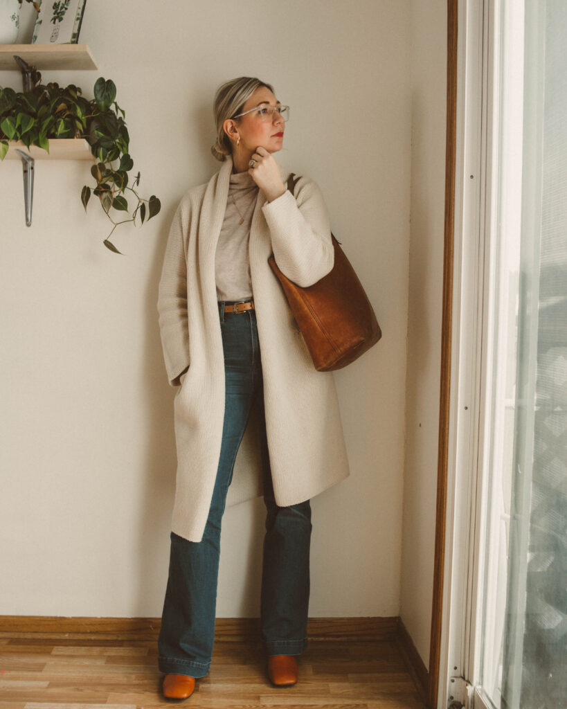 winter dressing, sweater coat, flare denim, orange brown boots, madewell transport tote, beige turtleneck