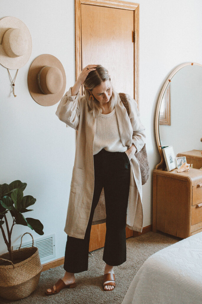 5 Spring Outfits: Lots of Linen and Flowy Fabrics, love and confuse beige linen duster jacket, jcrew cotton sweater, kotn black culotte pant, m. gemi sandals