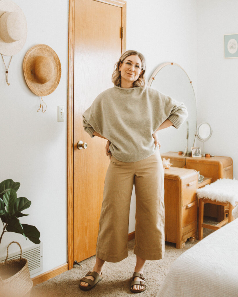 spring outfit ideas, james street co marled funnel, birkenstock arizona, elizabeth suzann florence pant, 