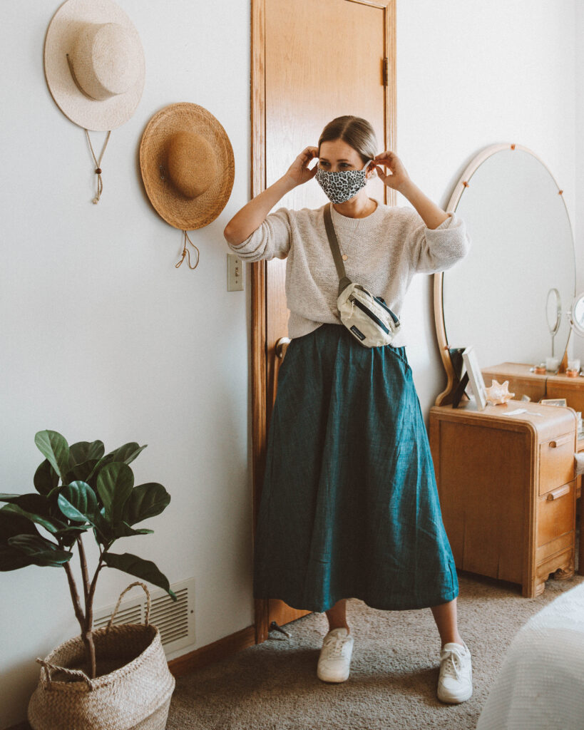 A Week of Outfits: Minimizing my Closet, Curator San Francisco fawn skirt, everlane cotton linen crew in sand, patagonia hip pack, tread sneakers